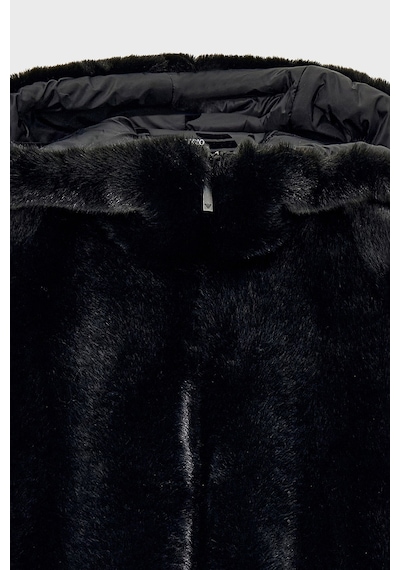 Emporio Armani Logo Nakışlı Çift Taraflı Comfort Fit Suni Kürklü Kaban Kadın Kaban Ew001467 Af14618 Mc736 Siyah Emporio Armani Logo Nakışlı Çift Taraflı Comfort Fit Suni Kürklü Kaban Kadın Kaban Ew001467 Af14618 Mc736 Siyah