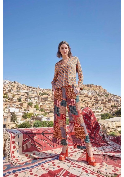 Red Womans Etnik Desenli Saten Alt Üst Takım Renkli Geometrik
