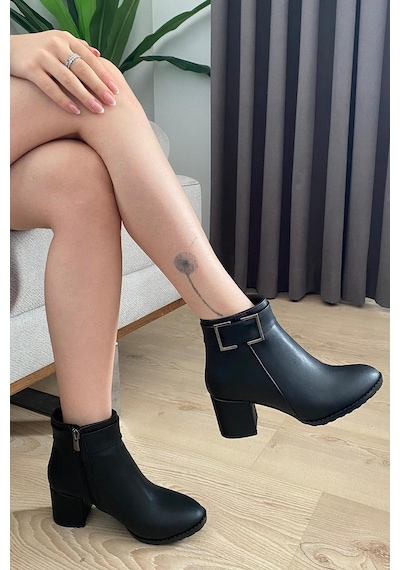 Preshley Kadın Trend Siyah Kare Tokalı 6 Cm Topuklu Oval Burun Bot