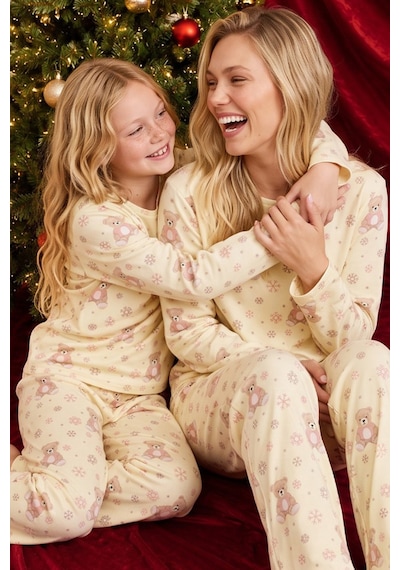 Siyah İnci Yılbaşı Temalı Desenli Termal Kumaşlı Ultra Soft Yumuşak Örme Pijama Takımı 26226917 Açık Sarı Siyah İnci Yılbaşı Temalı Desenli Termal Kumaşlı Ultra Soft Yumuşak Örme Pijama Takımı 26226917 Açık Sarı