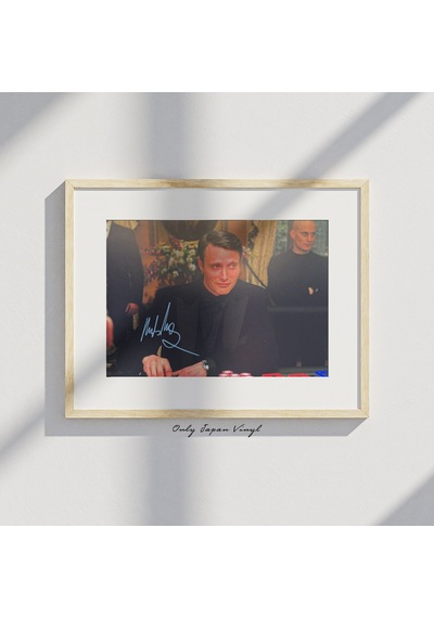 Mads Mikkelsen 20x30 Cm Boyutunda El İmzalı Fotoğraf Ömür Boyu C