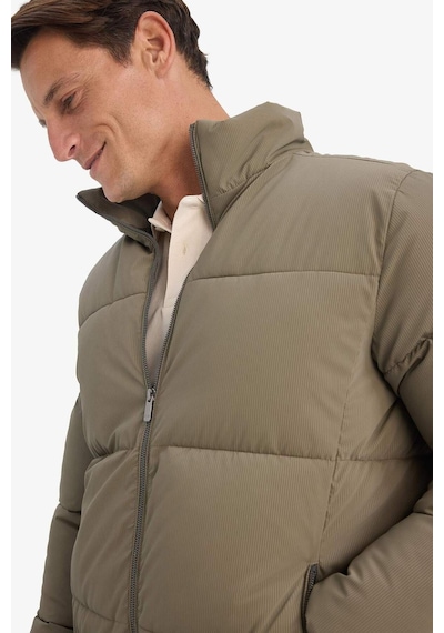 Defacto Regular Fit Dik Yaka Fermuarlı Su Geçirmez Mont F0307ax25wnkh401 Haki