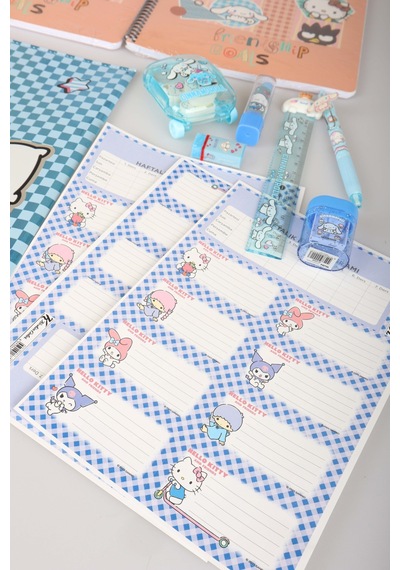 X Dekomus Lisanslı Cinnamoroll & Best Friends 13 Parça Kırtasiye Seti 2 Adet Defter,uçlu Kalem,çıtçıt Dosya Altın