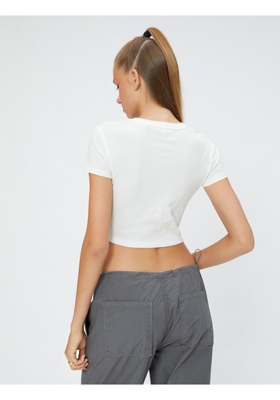 Koton Crop Tişört Bisiklet Yaka Slogan Baskılı Kısa Kollu Ekru 4wal10508ık 4WAL10508IK010 Ekru