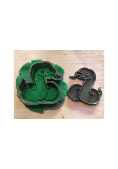 Slytherin Kurabiye Kalıbı Nagini 2 Parça 9 X 9 Cm Gıdaya Uygun Diğer