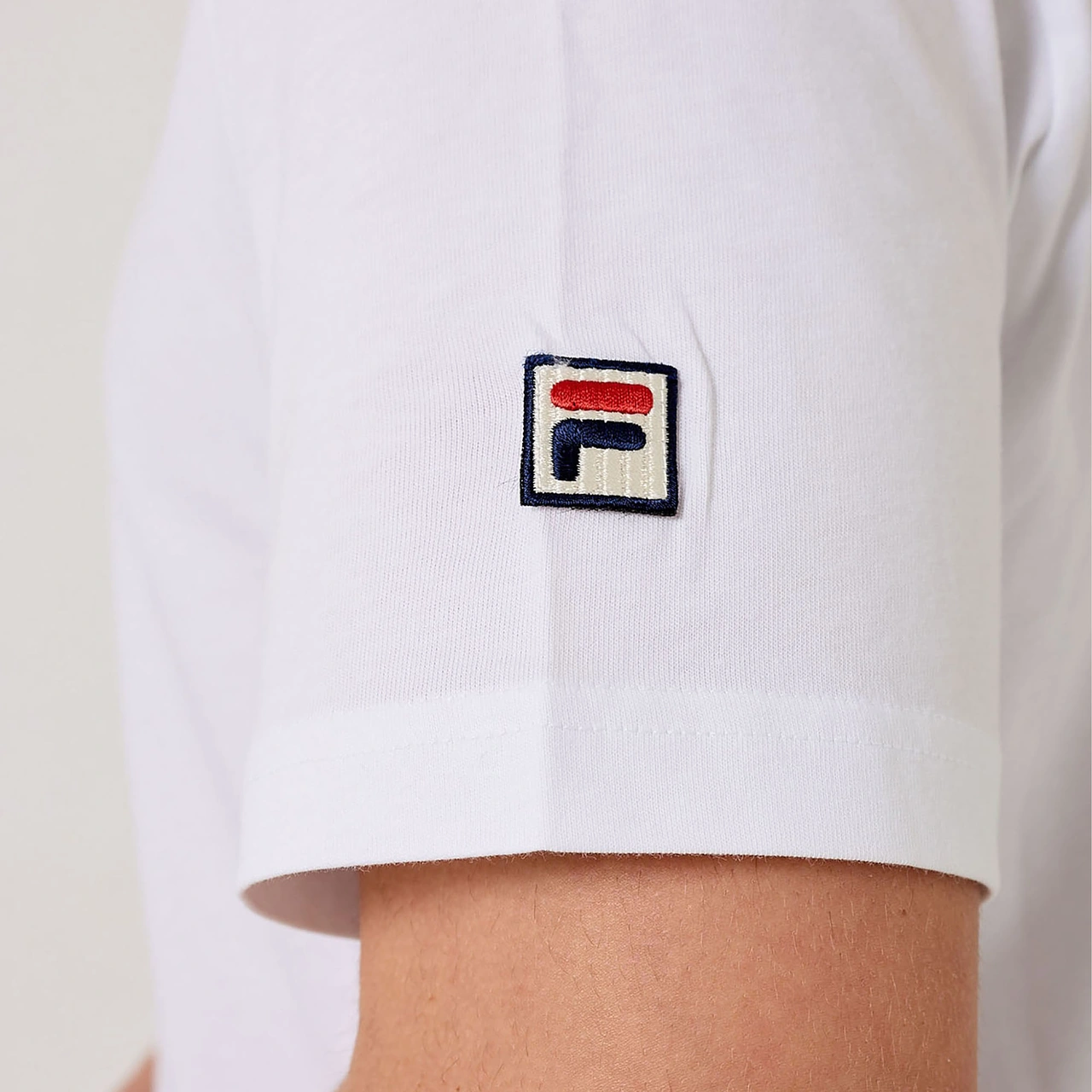 Beyaz Fila Erkek T-shirt Tennis Player Graphic Tu411111 beyaz