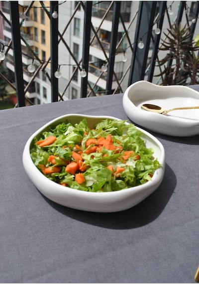 1 Adet Porselen Kıvrımlı Fırın Kabı Sunum Tabak Meze Salata Tabağı 19 Cm Asimetrik Beyaz