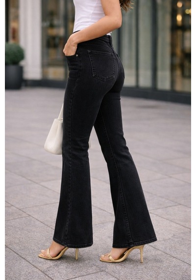 Cedy Denim Cedy Denım Yüksek Kalite Kadın 5 Cep Düşük Bel İspanyol Paça Skinnyfit Esnek Jean Pantolon C619 Siyah Cedy Denim Cedy Denım Yüksek Kalite Kadın 5 Cep Düşük Bel İspanyol Paça Skinnyfit Esnek Jean Pantolon C619 Siyah