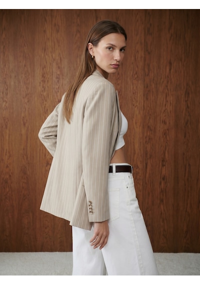 Dilvin 60803 Yan Düğme Detaylı Blazer-bej