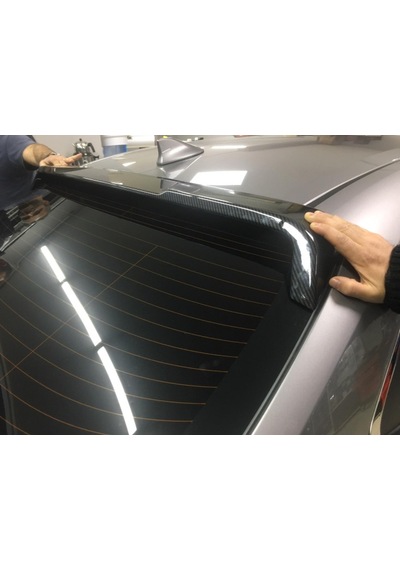 Corolla Uyumlu 2019 Cam Üstü Spoiler 7D Karbon