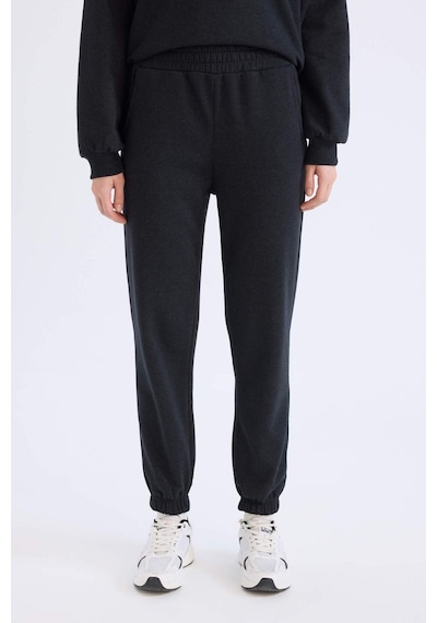 Defacto Regular Fit 2li Takım Kalın Bisiklet Yaka Sweatshirt Esnek Belli Jogger Eşofman Altı D8022axnsar191 Antrasit Defacto Regular Fit 2li Takım Kalın Bisiklet Yaka Sweatshirt Esnek Belli Jogger Eşofman Altı D8022axnsar191 Antrasit