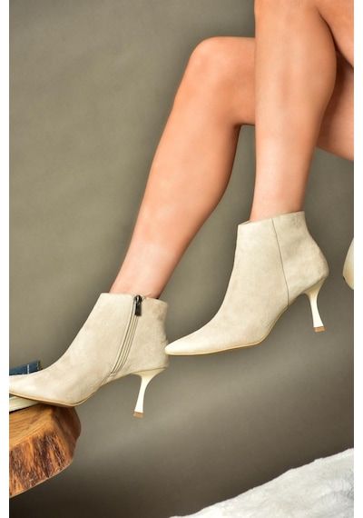 Fox Shoes N282102102 Bej Süet İnce Topuklu Sivri Burun Kadın Bot Bej