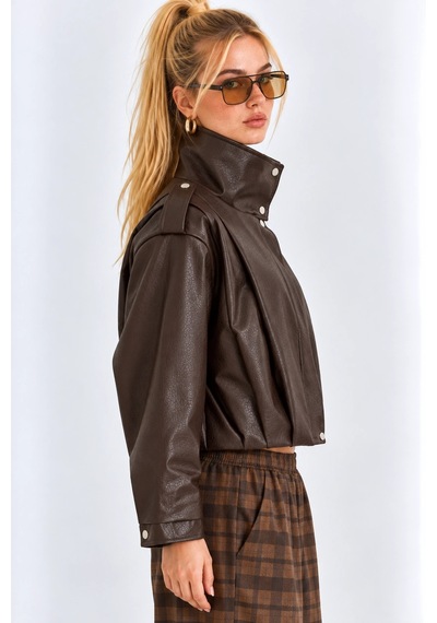 Mevese Kadın Siyah Dik Yaka Apolet Detaylı Çıtçıtlı Oversize Astarlı Suni Deri Ceket - Acı Kahve Mevese Kadın Siyah Dik Yaka Apolet Detaylı Çıtçıtlı Oversize Astarlı Suni Deri Ceket - Acı Kahve