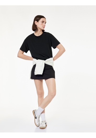 Koton Rahat Kalıp Kısa Kollu Bisiklet Yaka Basic Spor Tişört Siyah 7wak10017nk