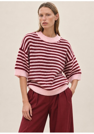 Bisou Kadın Yumuşak Dokulu Çizgili Triko Kazak Bisiklet Yaka Kısa Kollu Oversize Rahat Kesim Pembe Bisou Kadın Yumuşak Dokulu Çizgili Triko Kazak Bisiklet Yaka Kısa Kollu Oversize Rahat Kesim Pembe