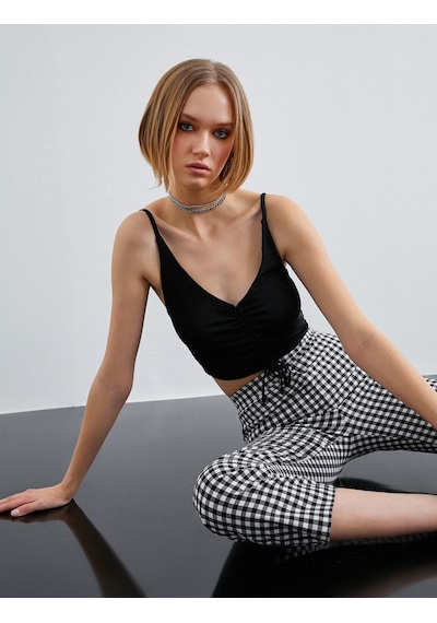 Koton İnce Askılı Crop Top Siyah 2sak10068ek Siyah