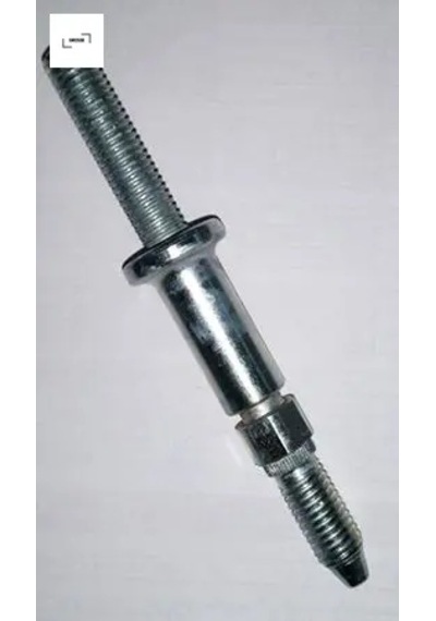Şanzıman Takoz Saplaması Burçlu Clıo-kng K9k Grosse 8200689102
