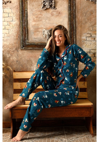 Nisanca Kışlık Yılbaşı Desenli Kadın Gömlek Polar Pijama Takımı- Geyikli Yılbaşı Pijaması Yesil Yeşil Nisanca Kışlık Yılbaşı Desenli Kadın Gömlek Polar Pijama Takımı- Geyikli Yılbaşı Pijaması Yesil Yeşil