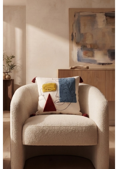 Renkli Soyut Kadın Yüzü Ve Yaprak Desenli Punch Nakışlı Püsküllü Pamuk Kırlent Kılıfı 42x42 Cm Bej