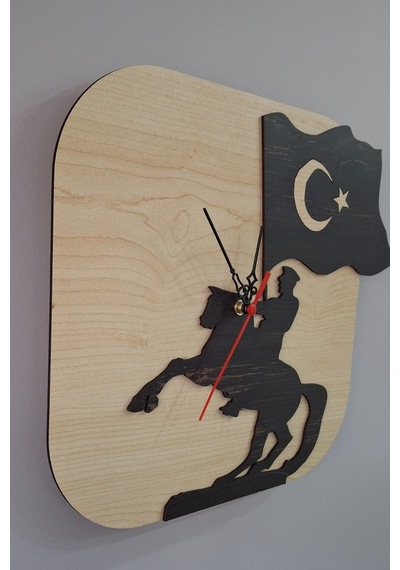 Atatürk Ve Türk Bayrağı Figürlü Birinci Sınıf Lazer Kesim Mdf Duvar Saati Akçaağaç