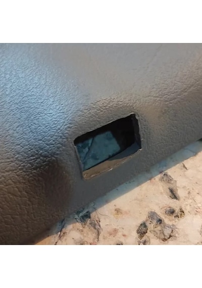7700435221 98-02 Renault Clio 2 Sol Arka Kapı Döşemesi