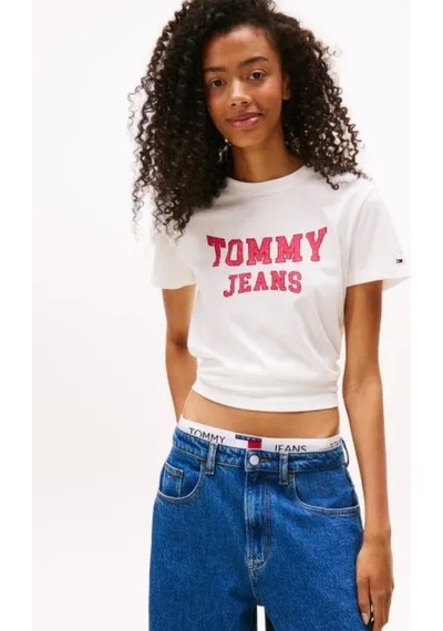 Tommy Jeans Tjw Normal Kesim Kolej Stili Kadın T-shirt Dw0dw21966ybl Beyaz