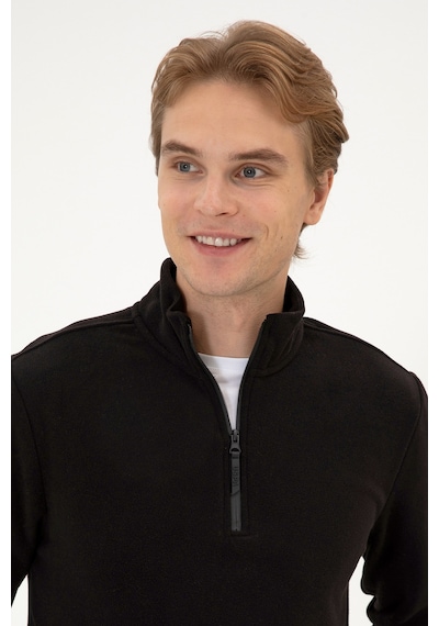 U.S. Polo Assn. Erkek Regular Fit Siyah Polar Yarım Fermuarlı Basic Sweatshirt 50313777-VR046