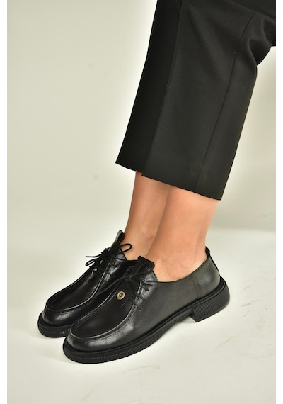Fox Shoes V944085603 Siyah Hakiki Deri Bağcıklı Günlük Kadın Ayakkabı Siyah
