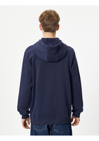 Koton Kolej Baskılı Hoodie Kapşonlu Kanguru Cep Detaylı Lacivert 4wam70212mk Lacivert Koton Kolej Baskılı Hoodie Kapşonlu Kanguru Cep Detaylı Lacivert 4wam70212mk Lacivert