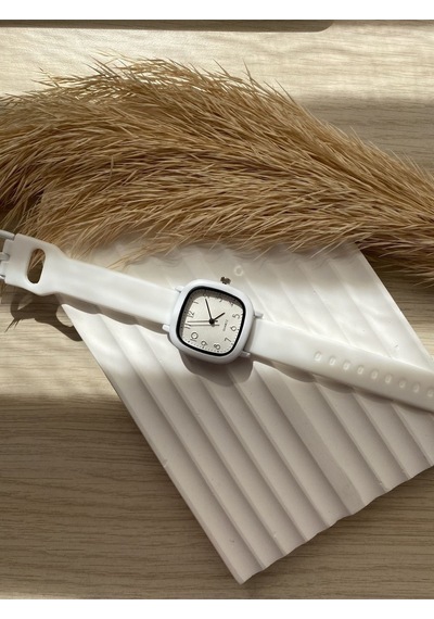 Retro Minimal Vintage Deri Kordon Kadın Kol Saati Silikon Model Bb0082 Gümüş