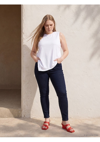 Lcwaıkıkı Curve Lacivert Büyük Beden Slim Mom Kadın Jean Pantolon