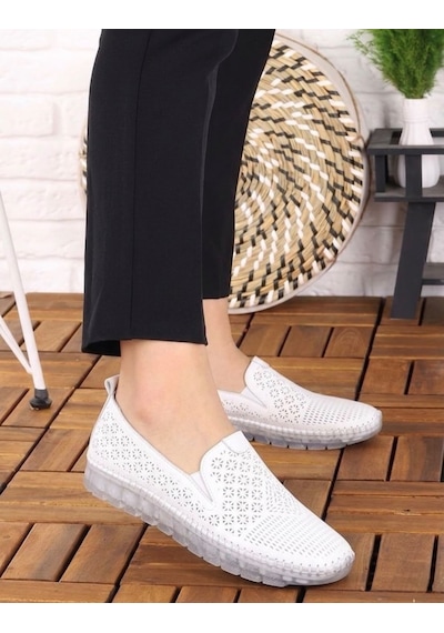 Beren Hakiki Deri Beyaz Kadın Ayakkabı Lazer Delikli Ortopedik Taban Slip-on Casual Günlük Yürüyüş Ayakkabısı