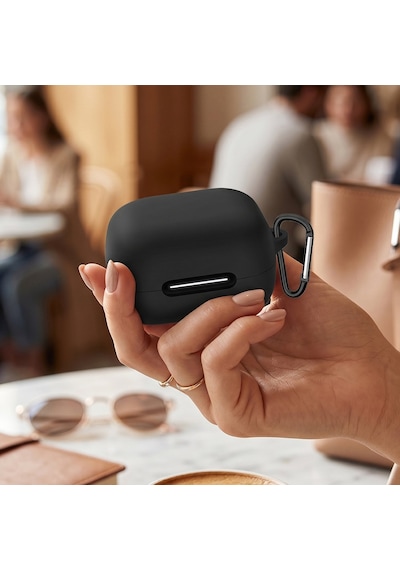 Caseonn Anker Soundcore P31i Kılıf Askı Aparatlı Mat Silikon Siyah