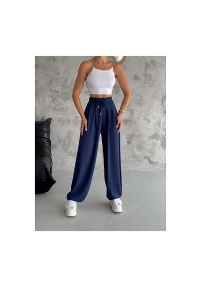 Gugus Kadın Modal Kumaş Şalvar Trend Model Paça Ve Bel Detaylı Rahat Kesim Eşofman Lacivert Gugus Kadın Modal Kumaş Şalvar Trend Model Paça Ve Bel Detaylı Rahat Kesim Eşofman Lacivert