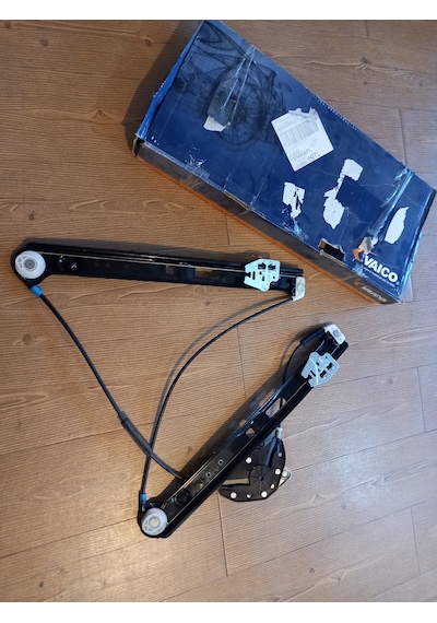 Bmw E46 Ön Sol Kapı Cam Kirkosu Alman Vaıco