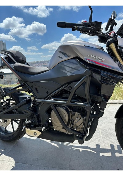 Qjmotor Srk250s Ön Koruma Demiri Siyah