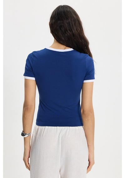 Tudors Kadın Slim Fit Dar Kesim %100 Pamuk Bisiklet Yaka Kısa Kollu Baskılı Lacivert Tişört-50511 Tudors Kadın Slim Fit Dar Kesim %100 Pamuk Bisiklet Yaka Kısa Kollu Baskılı Lacivert Tişört-50511