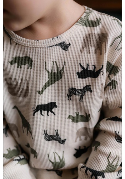 Antebies Organik Gots Sertifikalı Safari Macerası Desenli, Uzun Kollu Erkek Çocuk Pijama Takımı Yeşil