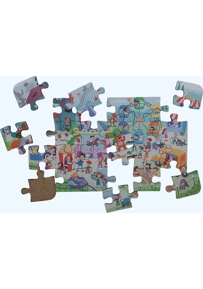 Funfair - Lunapark / Small Puzzle 3-7 Yaş 24 Parça