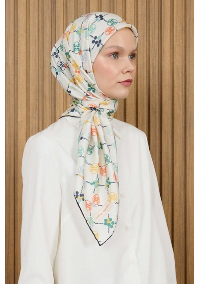 Pierre Cardin İpek Eşarp - 2026 İlkbahar-yaz - 9167230-311 - Sura 311 Çok Renkli 311 Çok Renkli