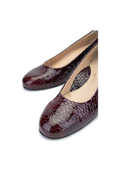 Relax Anatomic Kadın Hakiki Deri Bordo Rugan Comfort Ayakkabı 611 H40000-92 Bn Ayk Y24 Croco Oslo Bordo
