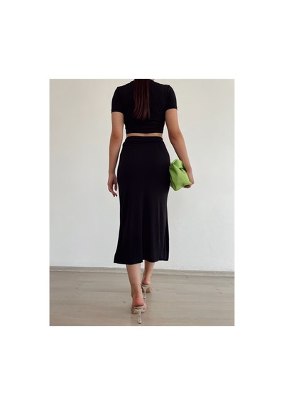 Thiqe Butik Yandan Yırtmaçlı Etek Crop Takım Siyah