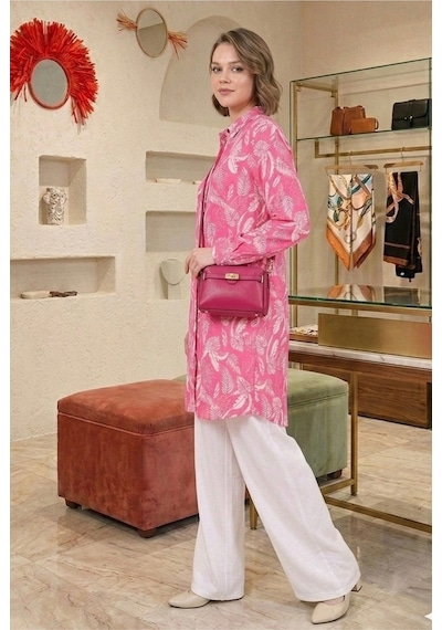 Polologin Butik Fuşya Beyaz Modern Kesim Palmiye Desenli Viskon Tunik Pembe
