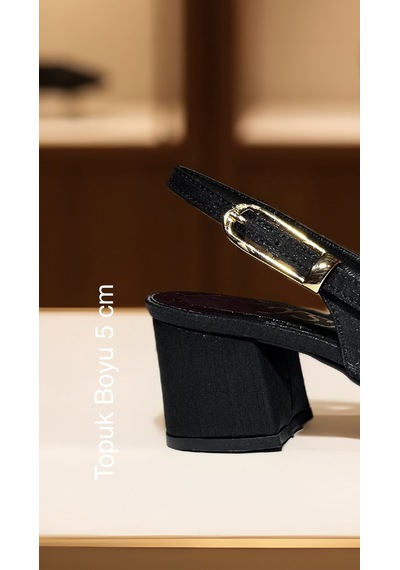 Altın Pabuç Kadın Topuklu Ayakkabı - Siyah Stiletto, Yumuşak İç Taban, Abiye Ve Düğünlük Şık Model Siyah Altın Pabuç Kadın Topuklu Ayakkabı - Siyah Stiletto, Yumuşak İç Taban, Abiye Ve Düğünlük Şık Model Siyah