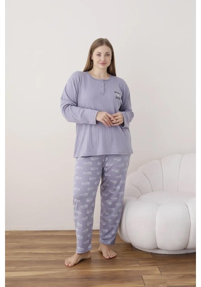 Boyraz Lindros Kadın Pamuklu Düğme Yaka Raporlu İnterlok Battal Pijama Takımı 05114 - 1 Adet Lila Boyraz Lindros Kadın Pamuklu Düğme Yaka Raporlu İnterlok Battal Pijama Takımı 05114 - 1 Adet Lila