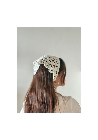 Aksesuar Beyaz Renkli Desenli El Yapımı Kroşe Örgü Bandana Beyaz Beyaz