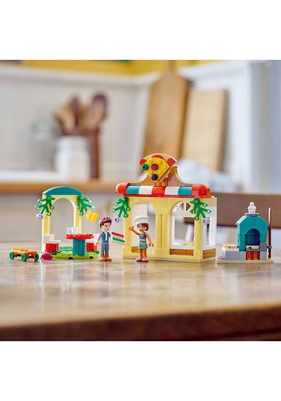 LEGO® Friends 41705 Heartlake City Pizzacısı 144 Parça