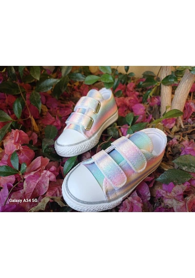 Scarpe Magiche Gökkuşağı Renkli Kız Çocuğu Sneaker Ayakkabısı 31-35 Numara Arası Işıksızdır Çok Renkli Scarpe Magiche Gökkuşağı Renkli Kız Çocuğu Sneaker Ayakkabısı 31-35 Numara Arası Işıksızdır Çok Renkli