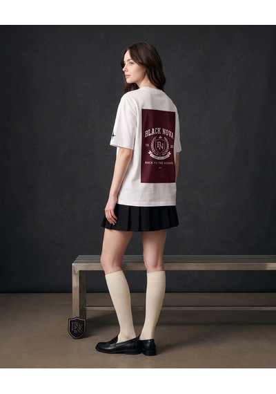 Black Nova Oversize Baskılı Unisex Tişört Crest Club Beyaz