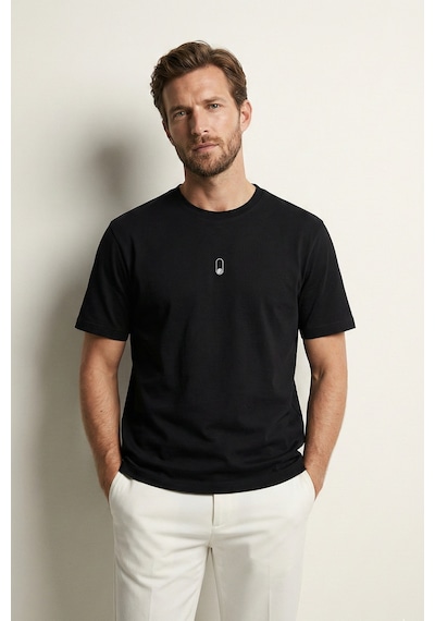 Elemge Pamuk Compact Penye Süprem Siyah Buton Nakışlı Trend Fit Erkek Tok Kumaş T-shirt Rahat Kesim 2XL Elemge Pamuk Compact Penye Süprem Siyah Buton Nakışlı Trend Fit Erkek Tok Kumaş T-shirt Rahat Kesim 2XL